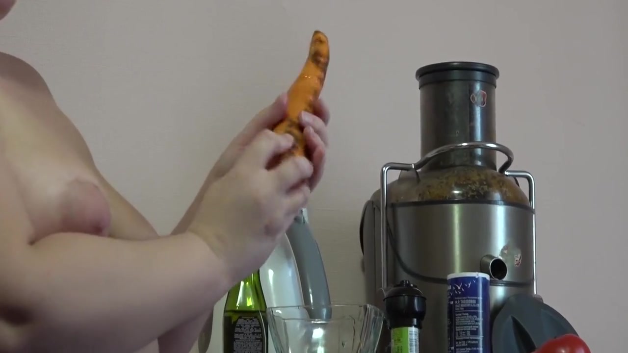 Anal With Carrots. Fat Milf Cooks Dinner And Fucks Her Big Ass. Home Fetish Masturbation In The Kitchen. Pawg. Amateur. 6 Min