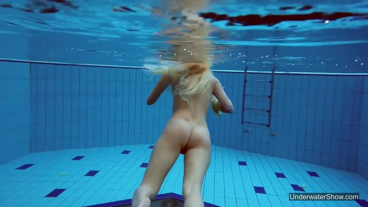 Russian Girl Milana Found Her Natural Talent In The Pool