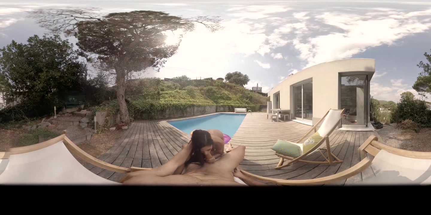 The Pool Boy: Perfect Blowjob