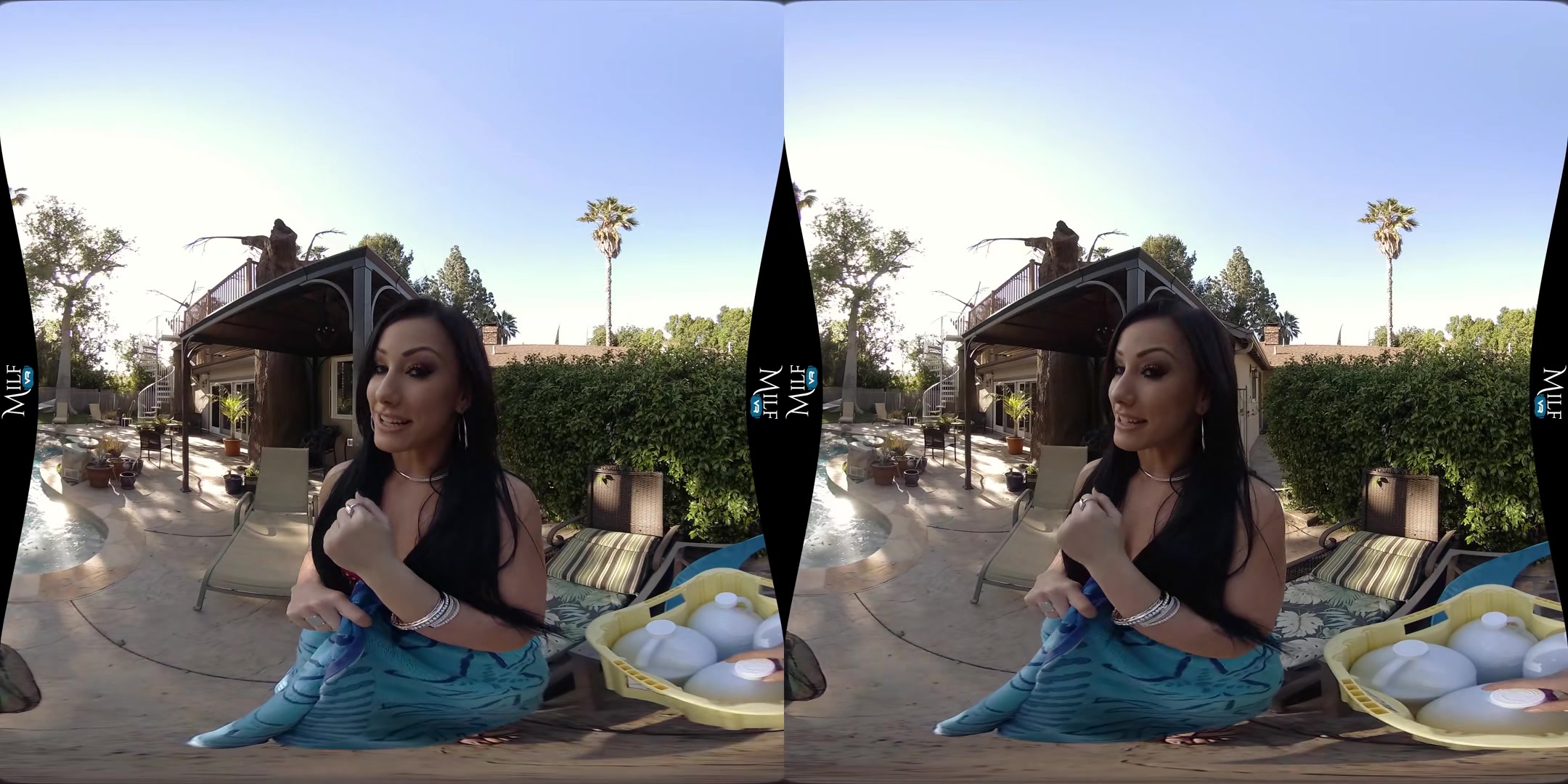 Diving In - MILFVR