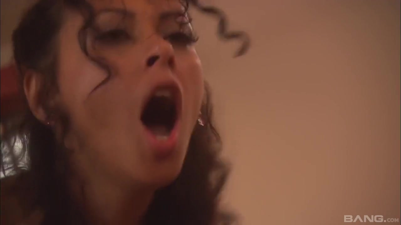 Olivia Del Rio In Long Shaft For