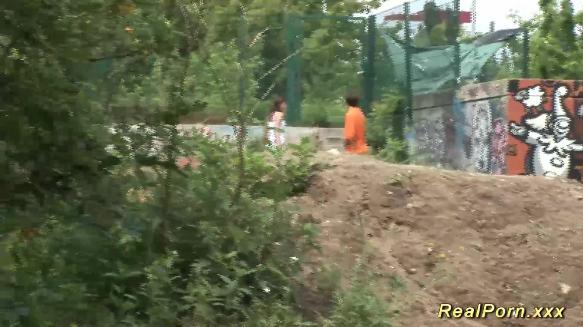 amateur couple fucking on public place