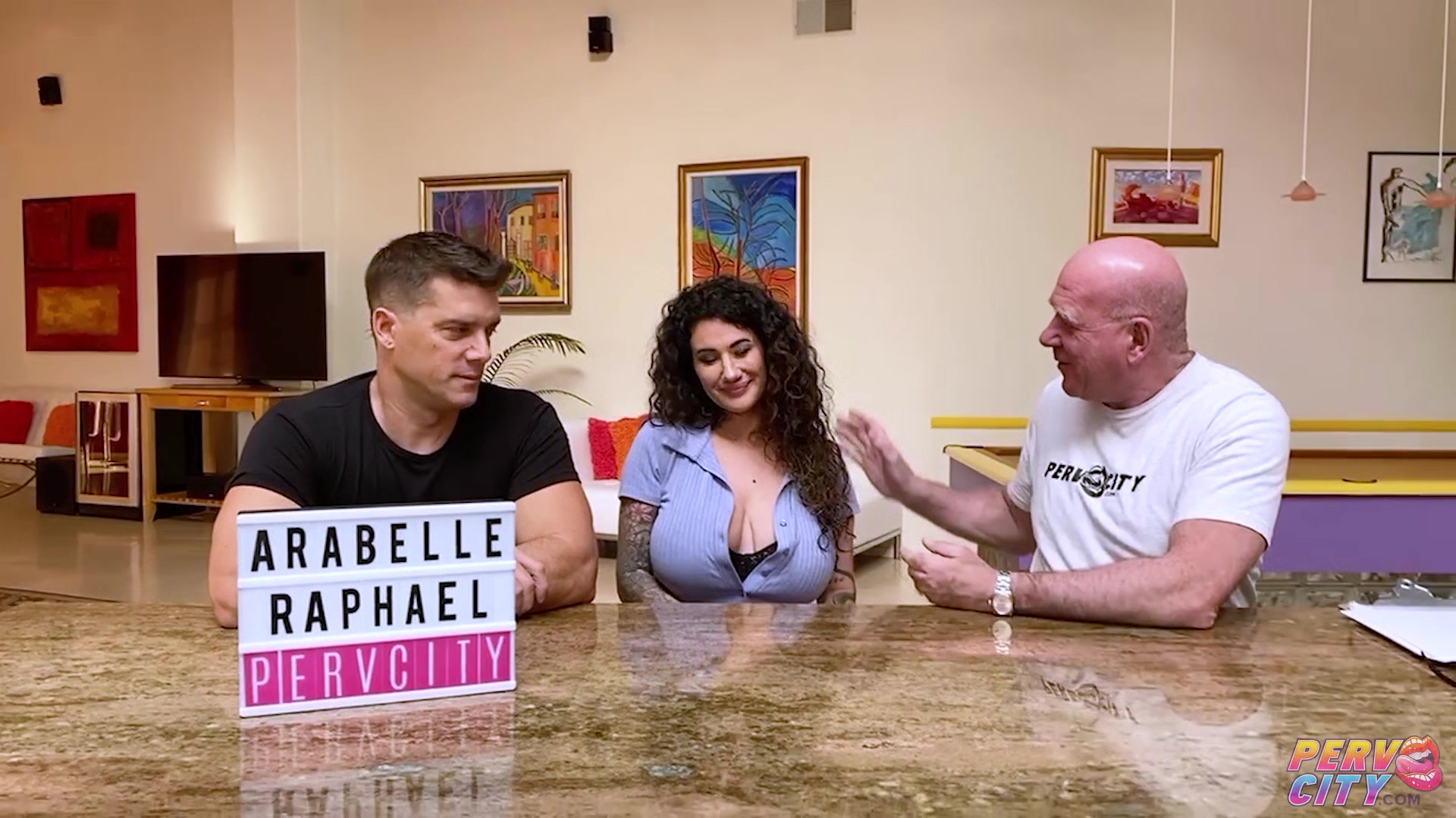 Arabelle Raphael Live