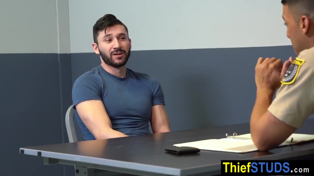 teen 18+ Bribing Latin Gurad On His Big Dick