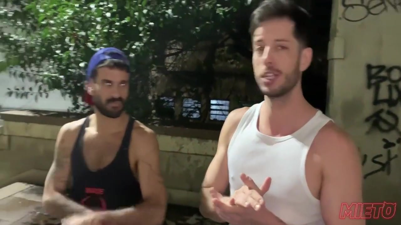 Gay Porn - Cacando Sexo Nas Ruas De Sao Paulo, Com O Fernando Brutto. Xvideos Red 5 Min