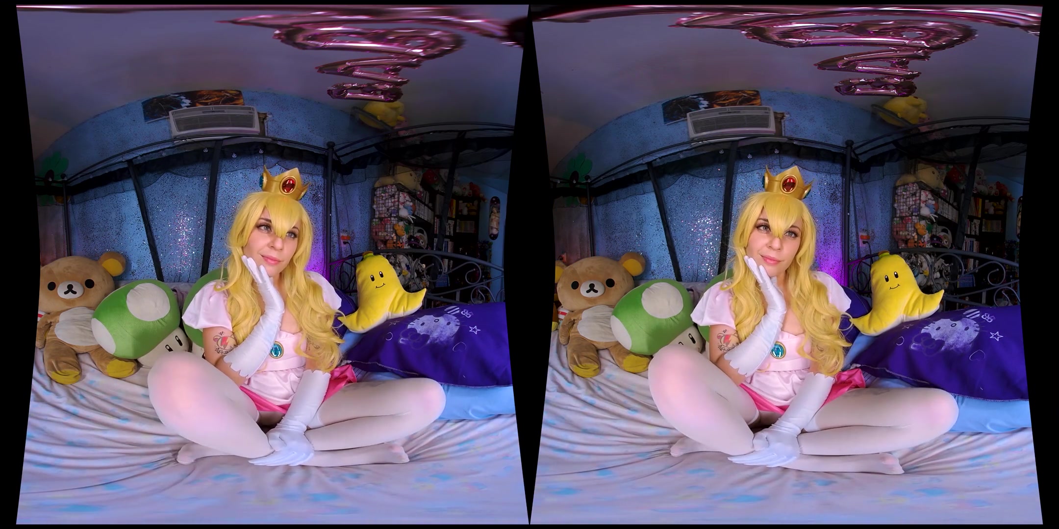 Princess Peach's Royal Cream; Video Game Cosplay Solo