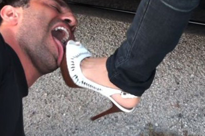 Goddess No Loves Shoes