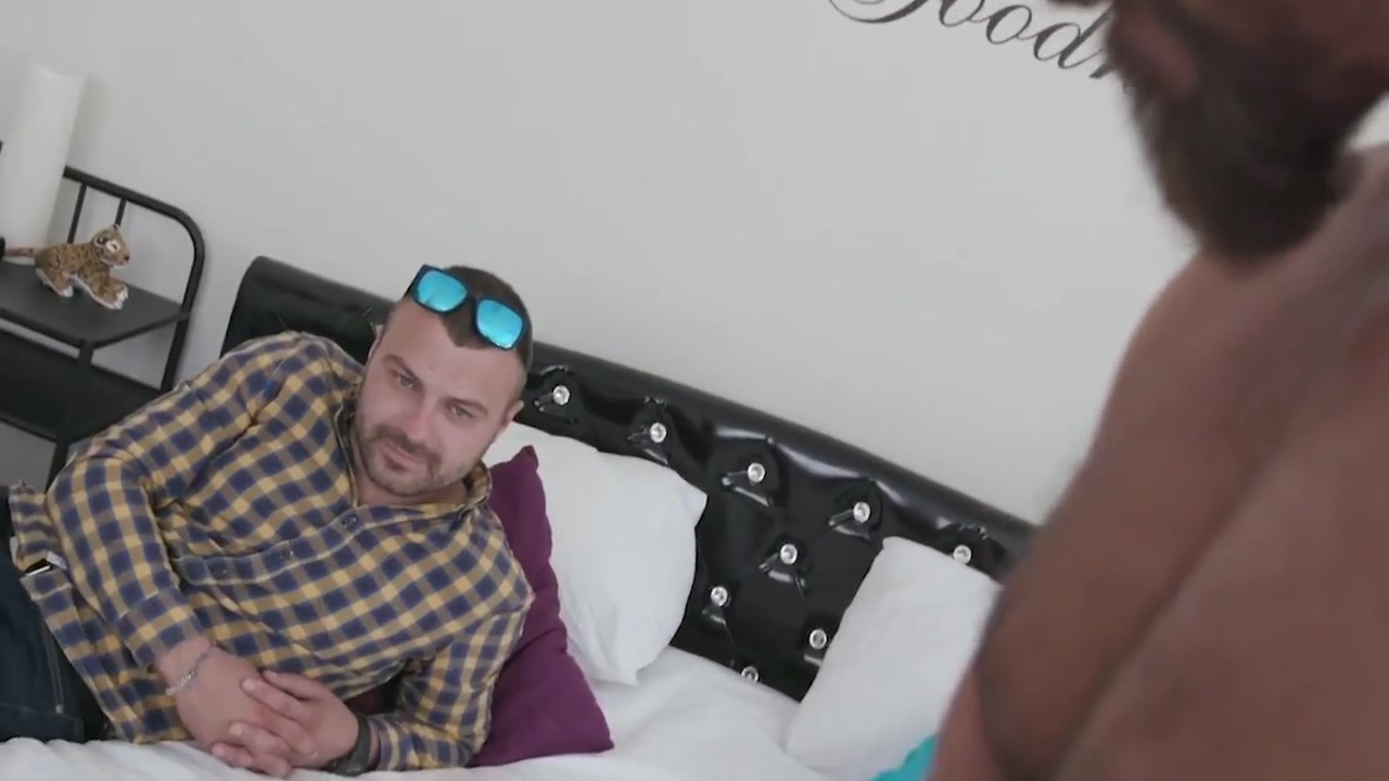 Cuck Watches As His Sexy Wife Gets Pumped Full Of Cum - Scyley Jam