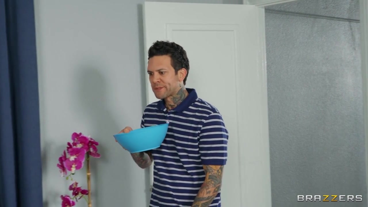 Teaching Him By Scissoring Her Video With Phoenix Marie, Small Hands, Aften Opal - Brazzers