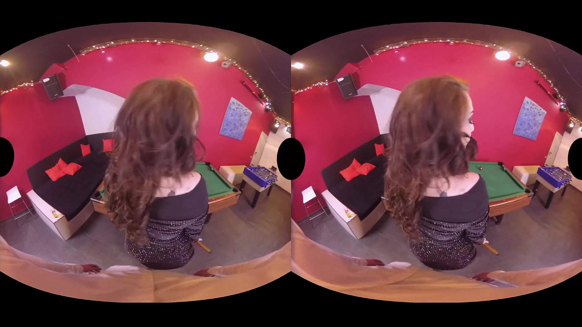 Harmony Reigns Potro de Bilbao in Gothic Girl - VirtualRealPorn