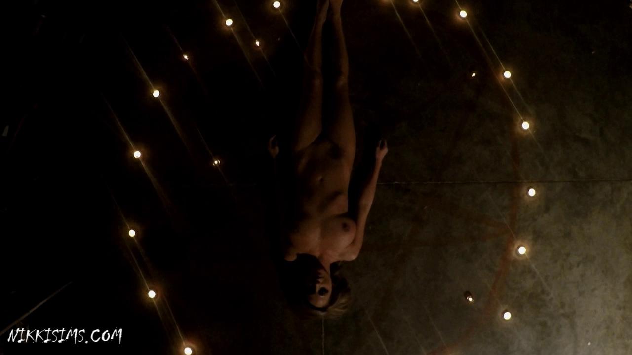 Nikki Wax Torture