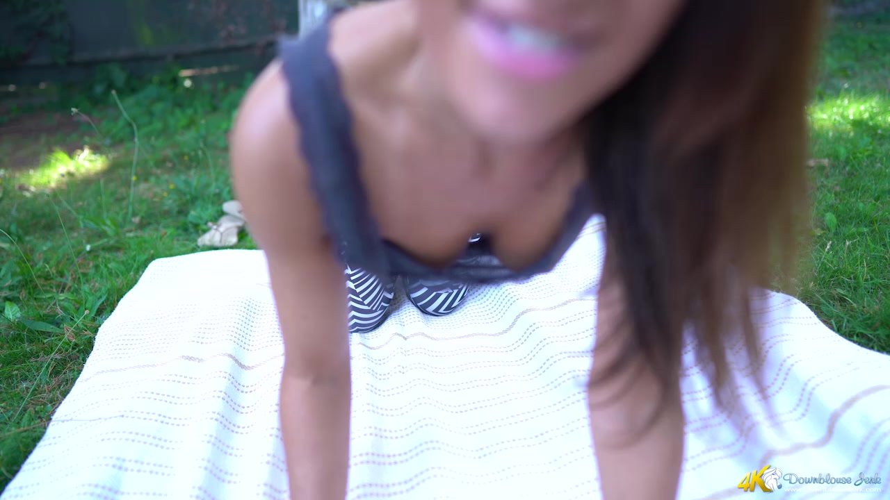 Yoga Stepsister - DownblouseJerk