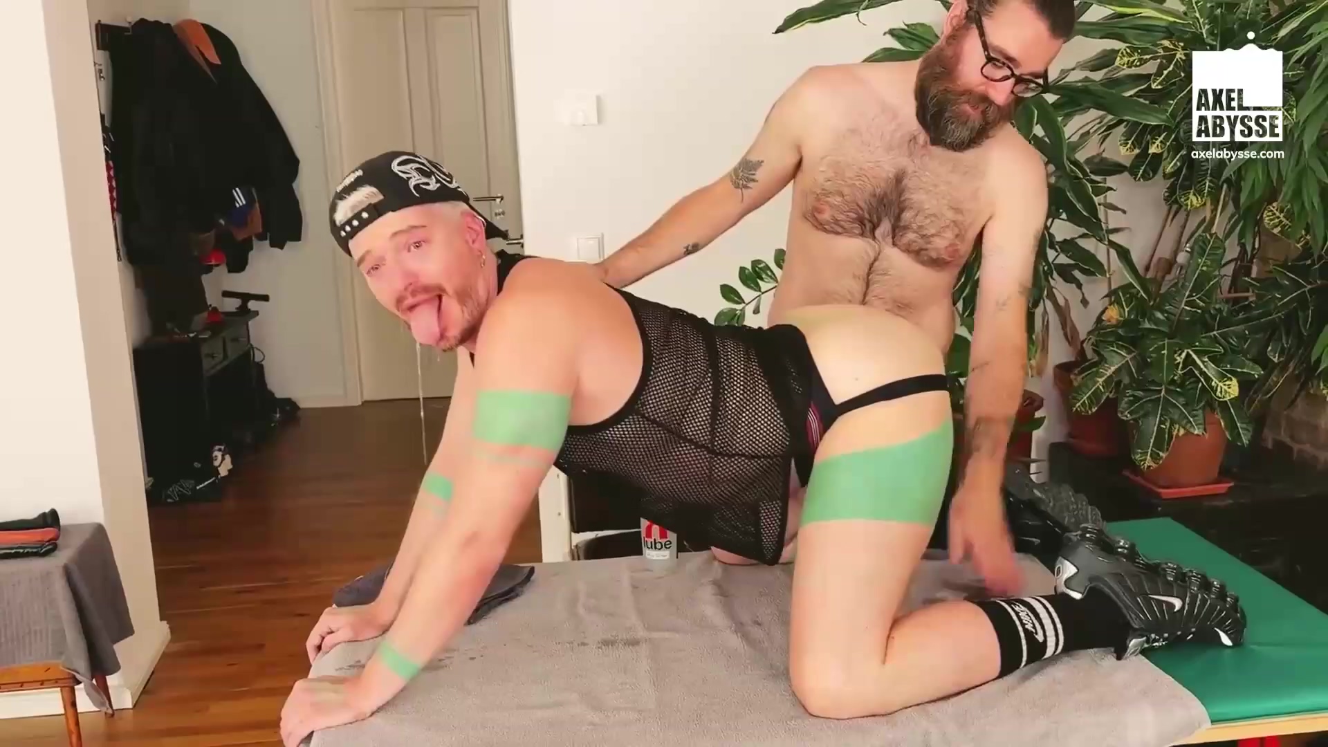 Axel Abysse - Mouth Gets Dildo Drilled While Succumbing From Anal Fisting