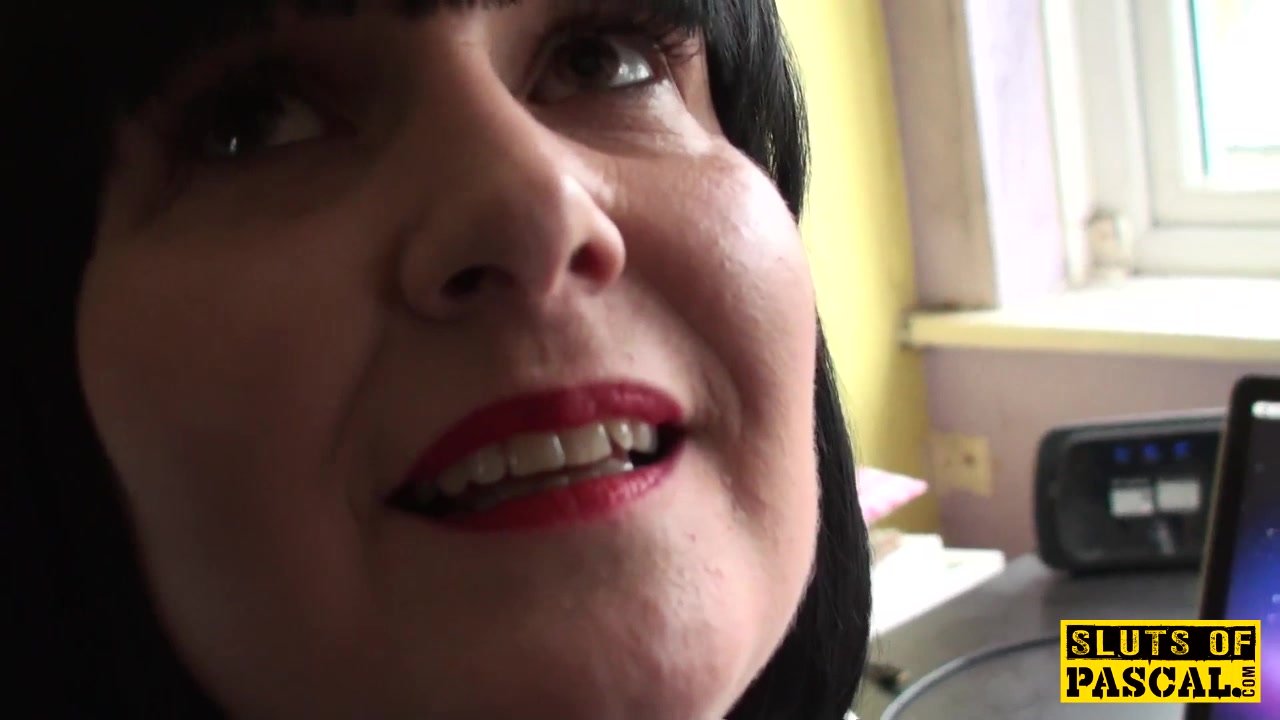 Bigtitted busty brit subs while pounded