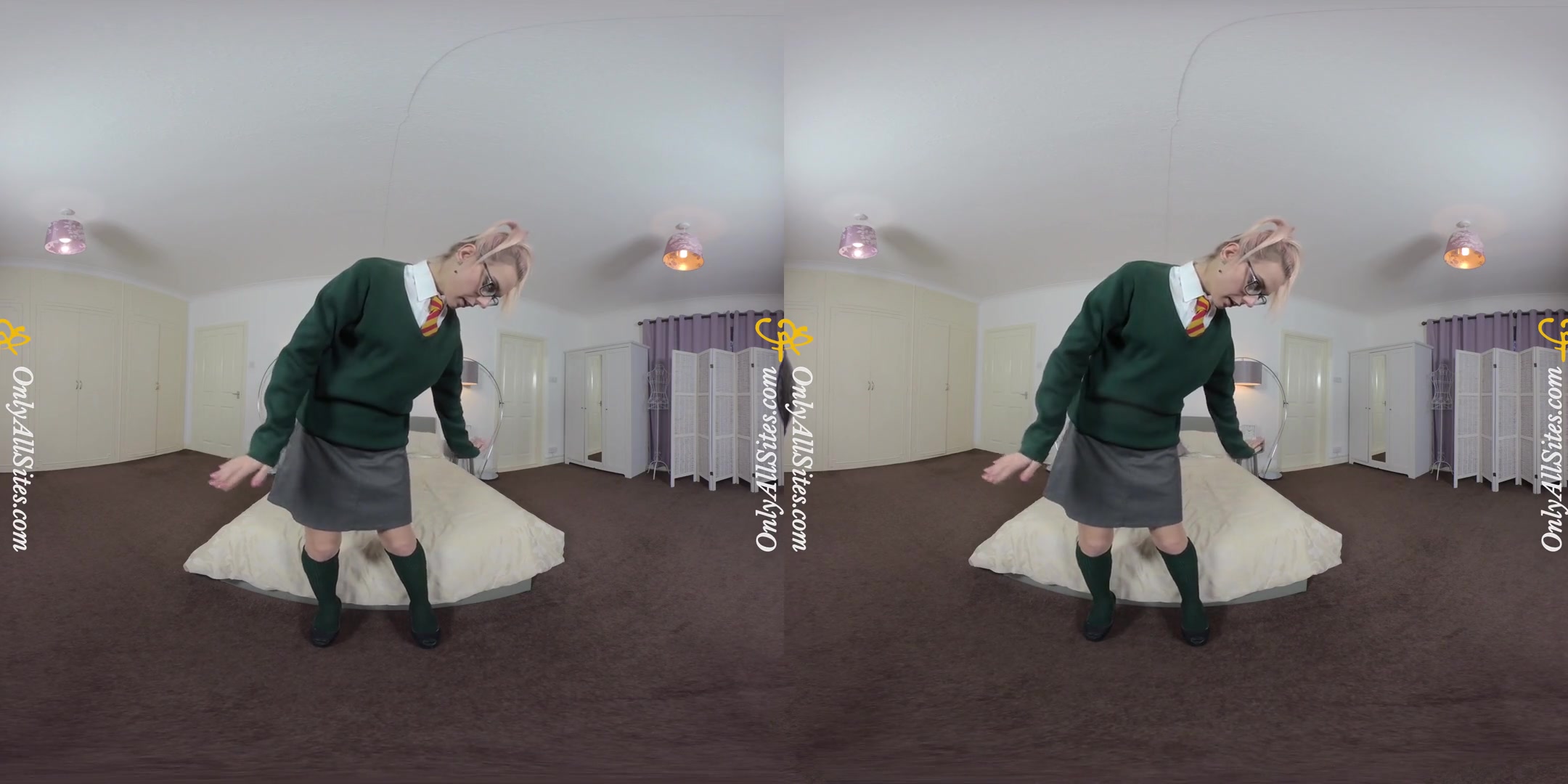 Chloe Toy - College; Cute Amateur Blonde Stripping
