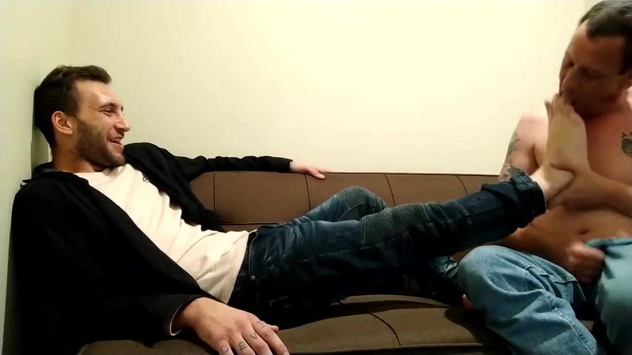 Jesses First Footjob