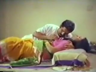 Vintage porn sex video of a b-grade actress reloaded