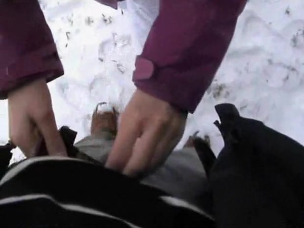 Amateur naughty chick warming up my dick in a park