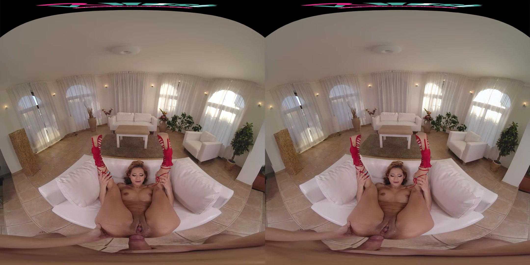 VRHUSH Sexy Latina Veronica Leal spices things up
