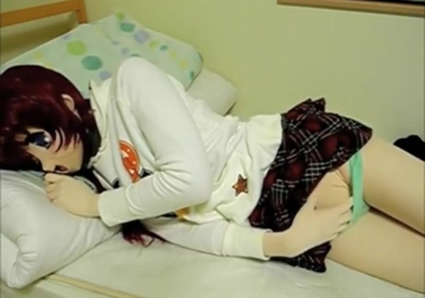 Asian masked girl needs to cum