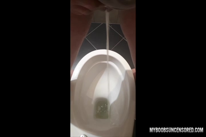 31 Pee Compilations Pissing Wetting Pants Panties Squirt