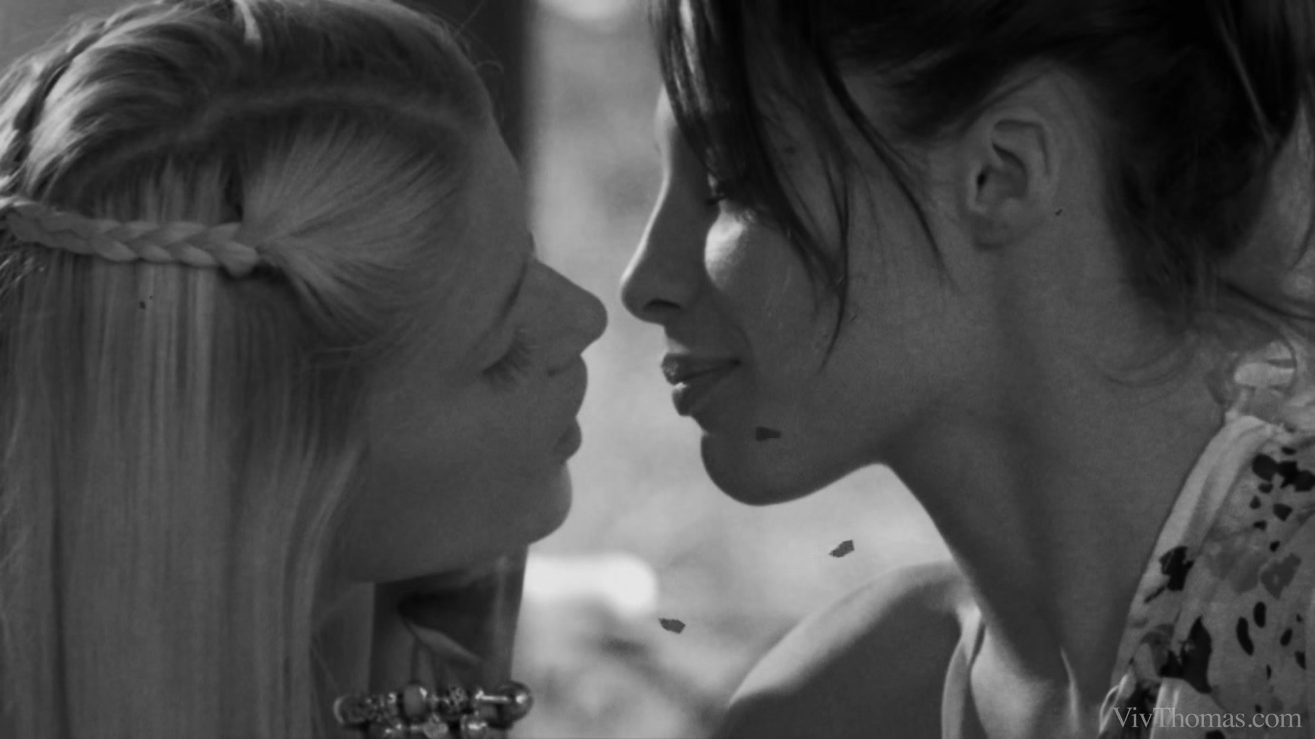 Summer Memories 1 - Recollection - Nikita Bellucci & Sweet Cat - VivThomas