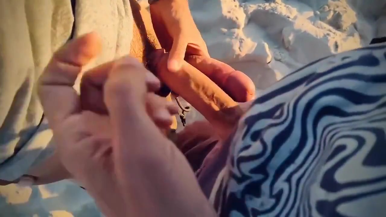 Frotting Cocks With Huge Cums In A Paradise Beach At Sunset