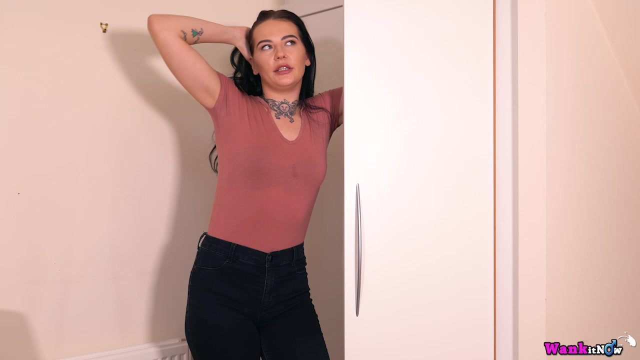 Keeley - Cumming For A While - Sexy Videos - WankitNow