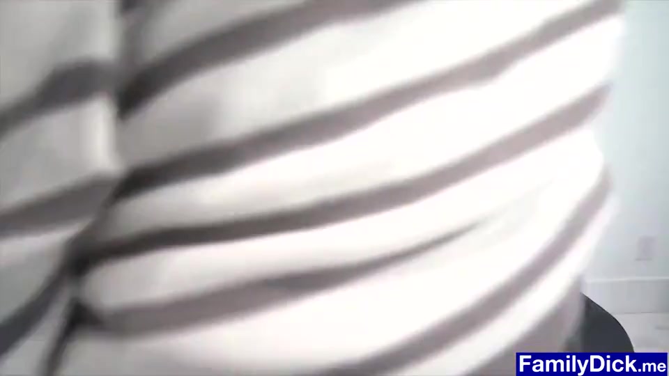 Stepdad Shows Teenage Twinks The Way To Have Interco