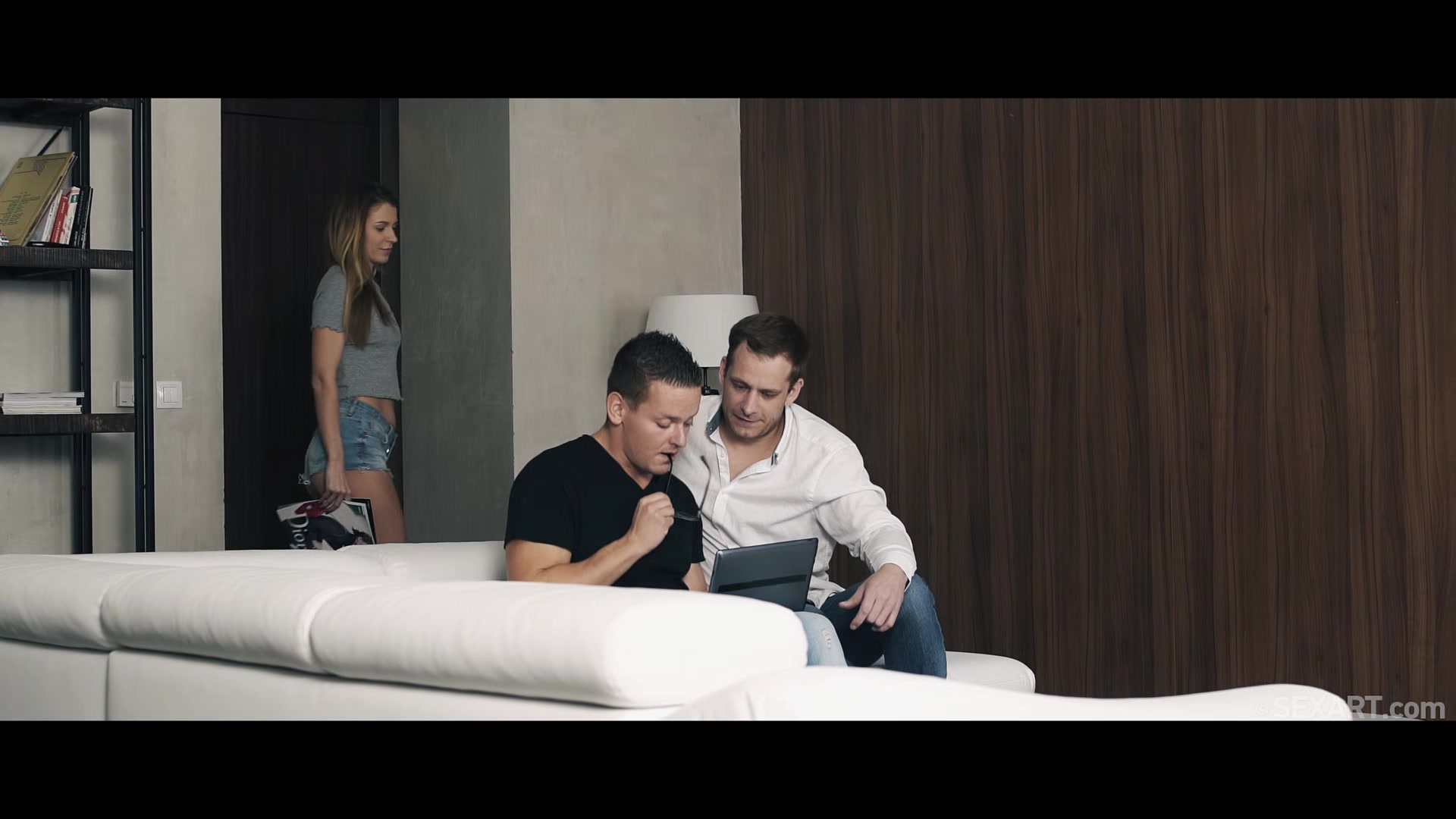 Go Away - Kalisy & Thomas Lee - SexArt