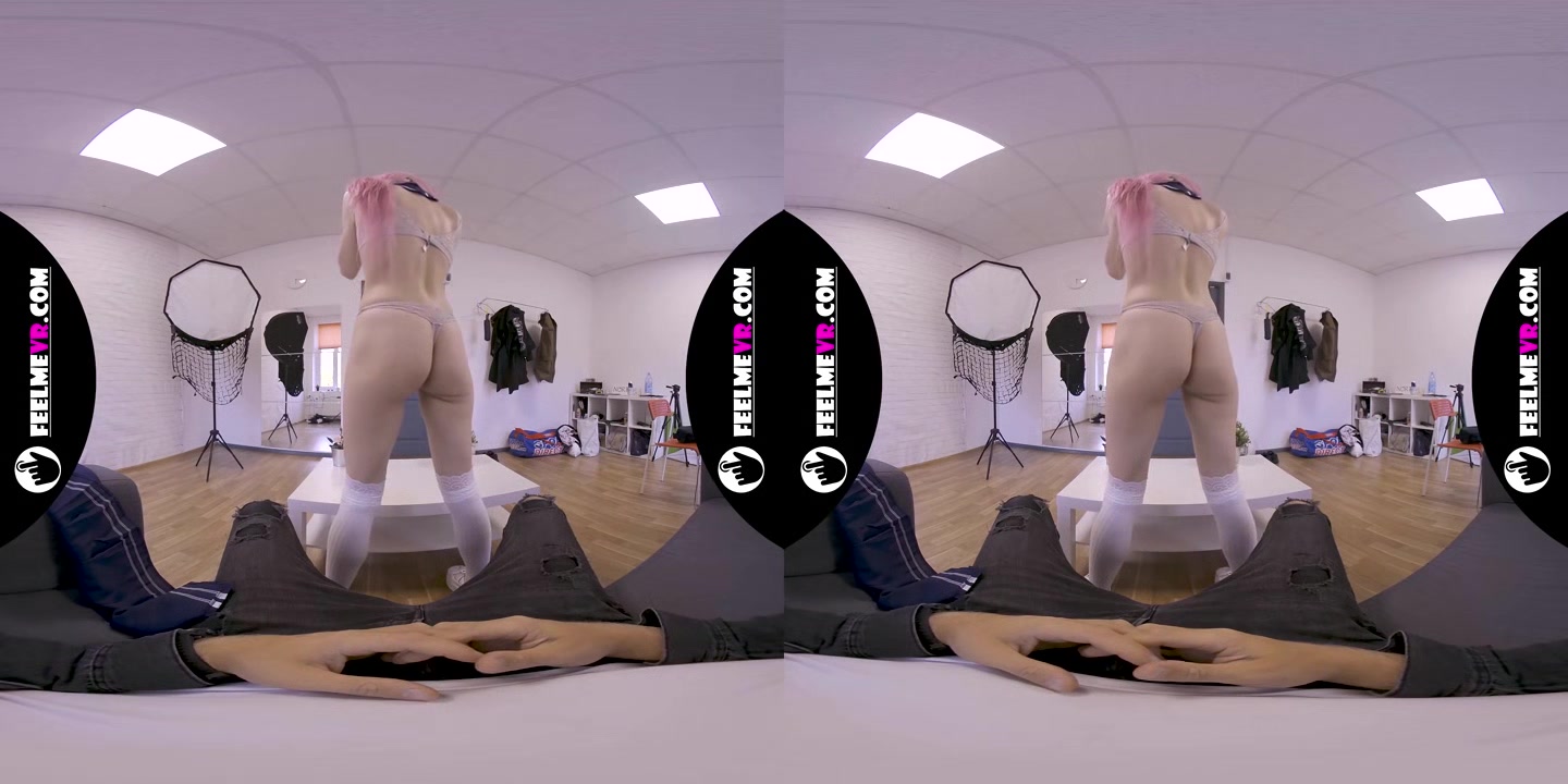 Virtual Reality Nude Lapdance Video With Pink Hair Girl Lilly - FeelMeVR