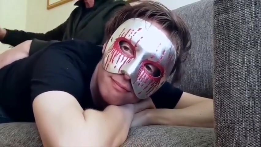 Amateur Boy Shows Promos Of His Upcoming Videos