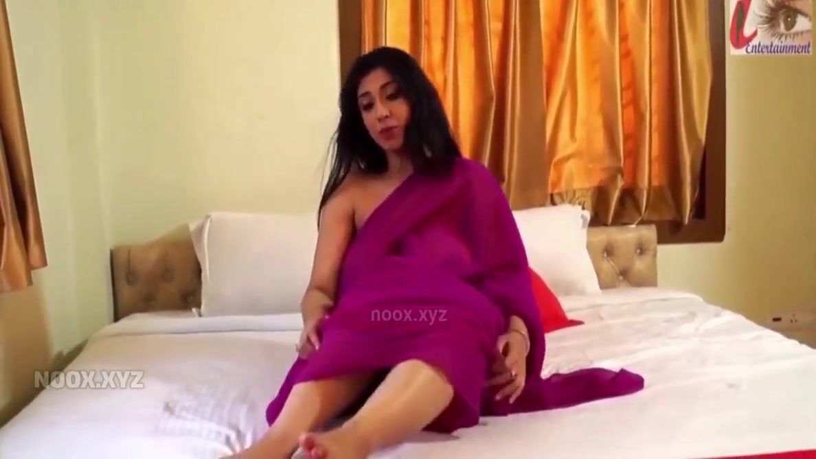 Indian Woman In Saree 2