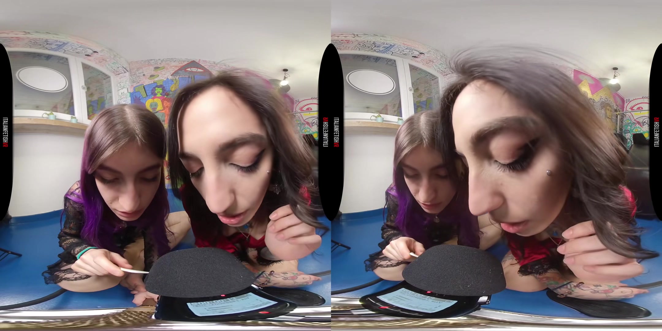 Sexy Girls Play With Asmr - Italianfetishvr