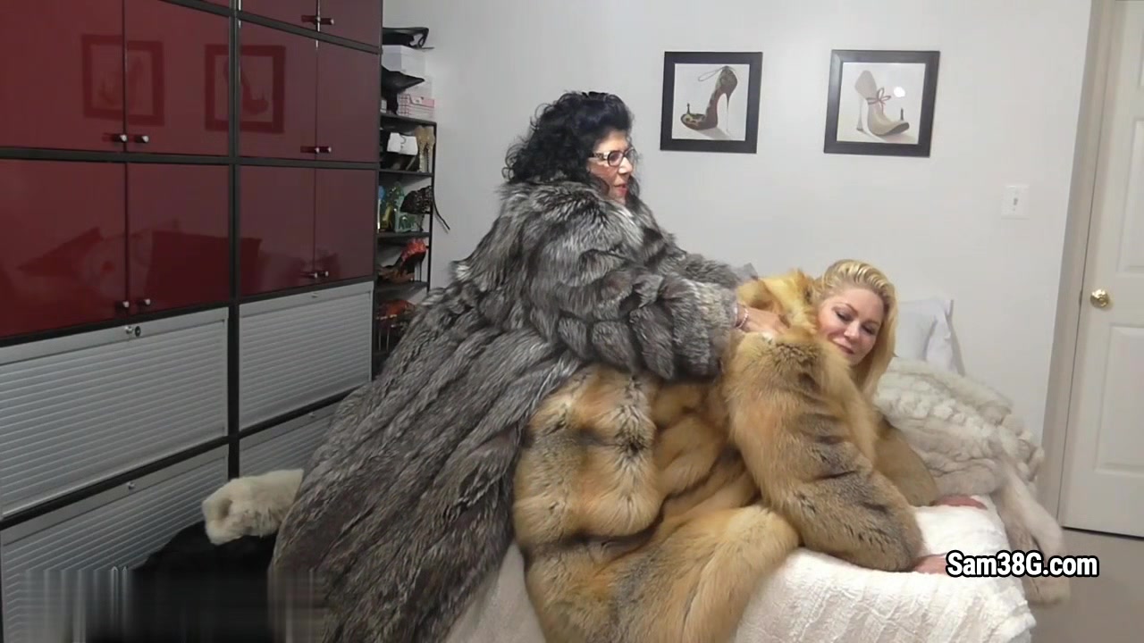 Samantha38g - Furbabies-Carol Foxx & I Try On Many Of Her Expensive Fur Coats
