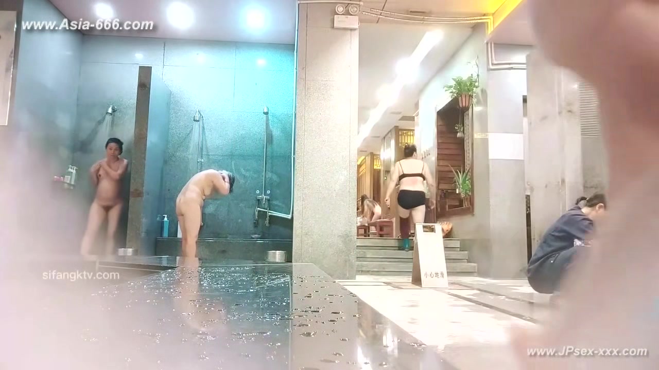 chinese public bathroom.20