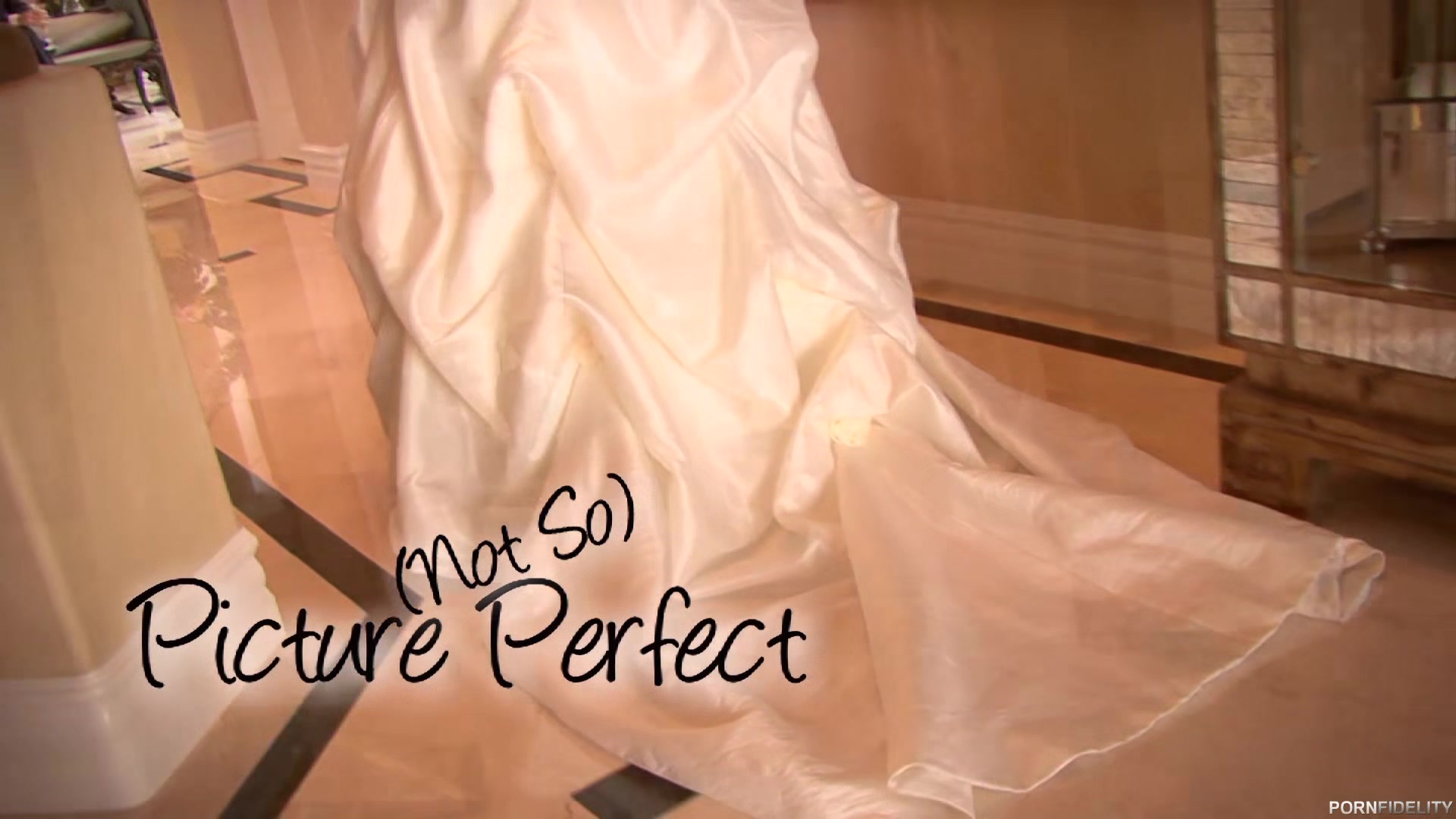 Picture (not so) Perfect - Starring: Audrey Bitoni