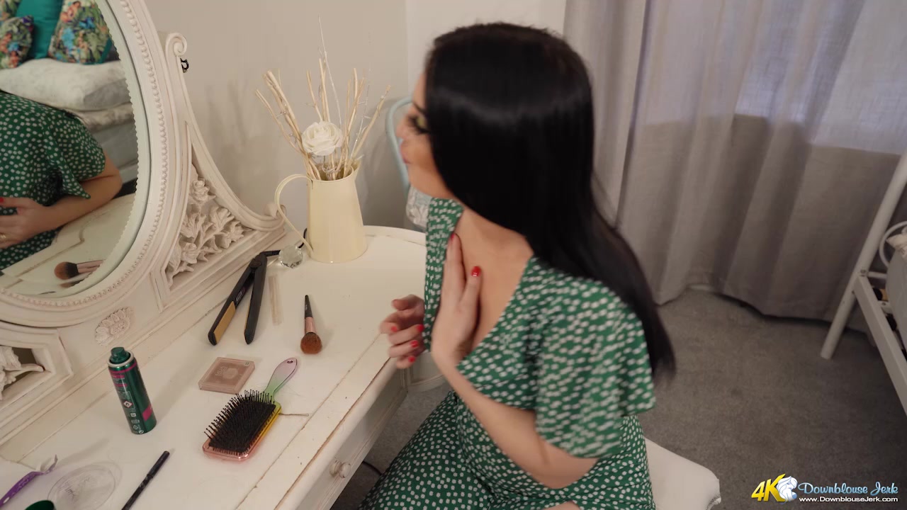 Make A Mess - DownblouseJerk