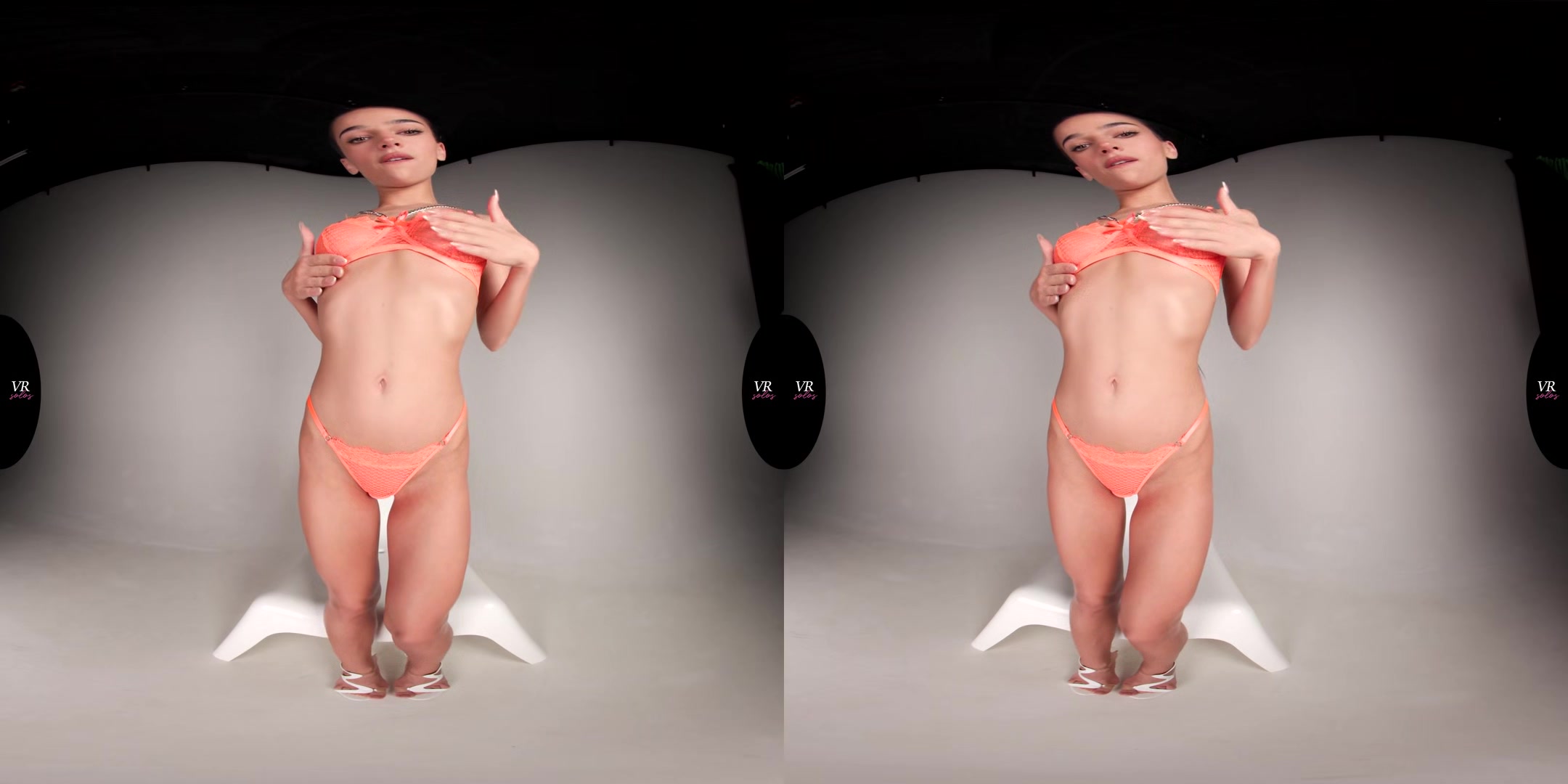 Private Show - Vrsolos - Vr Porn Video