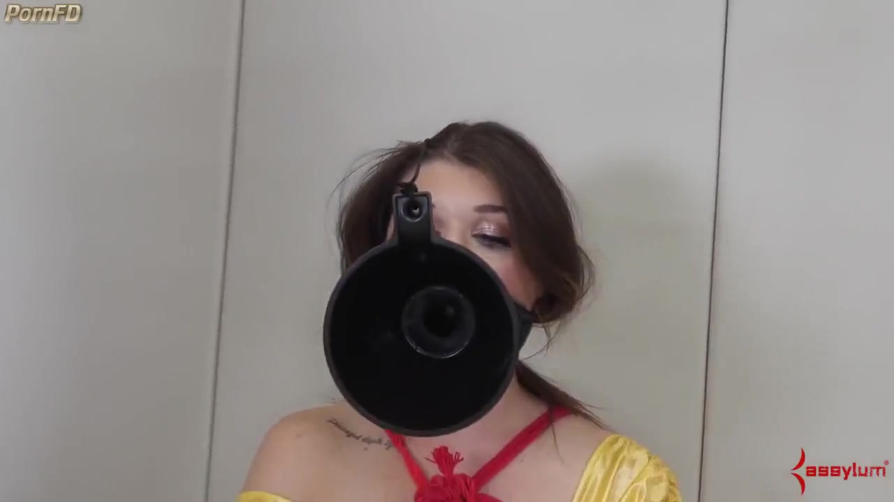 Im A Little Piggie Princess With Anastasia Rose