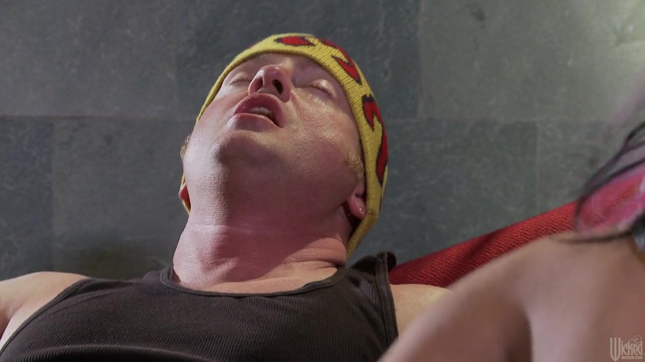 Alektra Blue In Anarchy, Scene 1