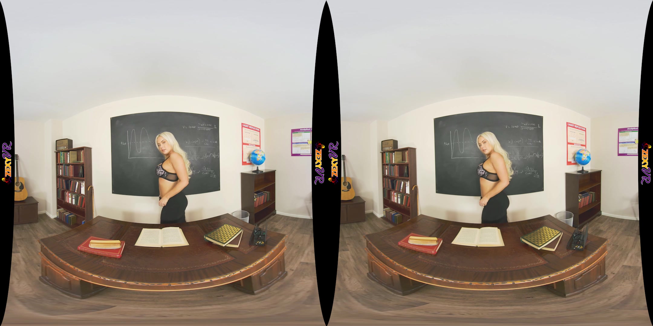 Topless Class featuring Louise - ZexyVR