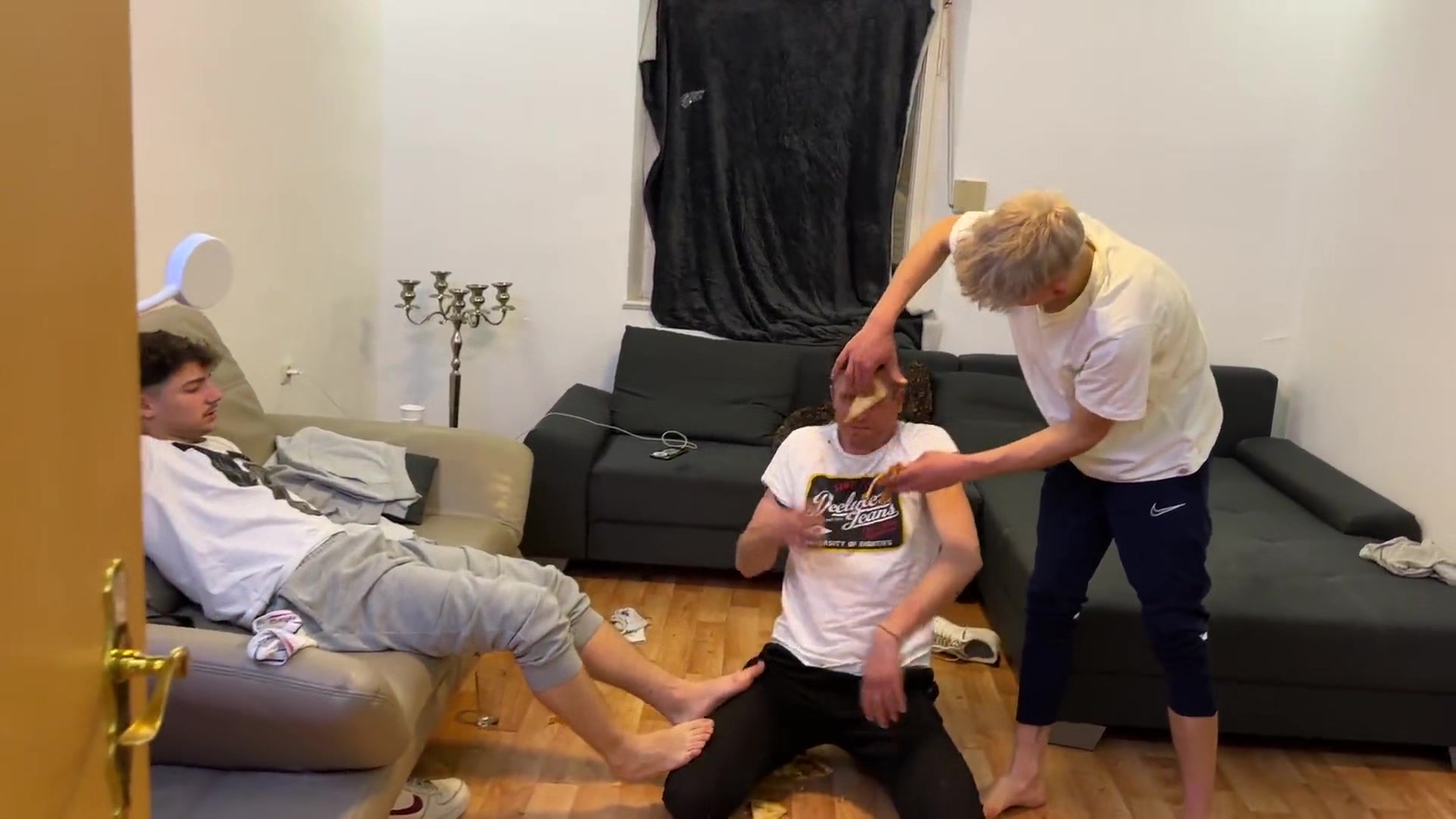 German Master boys feet pizza