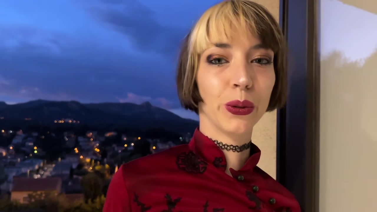 Venus masters her argument... - Jacquie et Michel TV