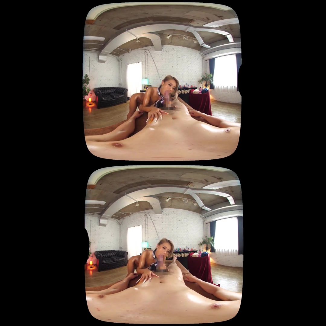 MIRANO in MIRANO Sensual Oil Massage Clinic Creampie Sex - V1VR