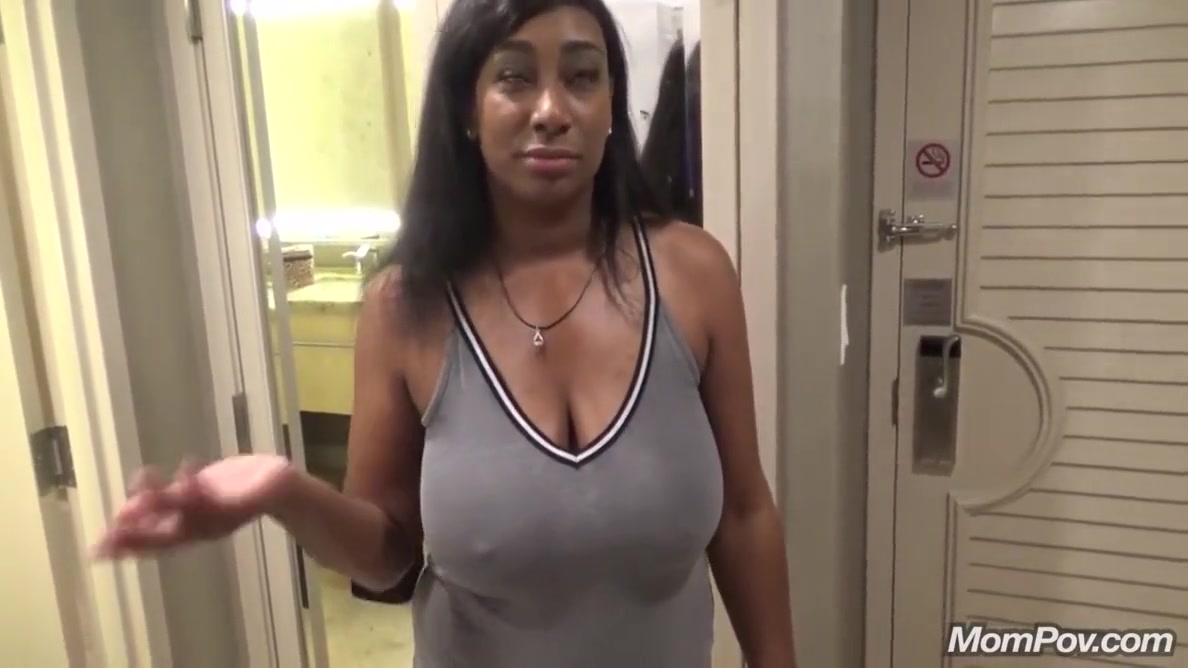 Huge Boobs - Black Milf Flashing