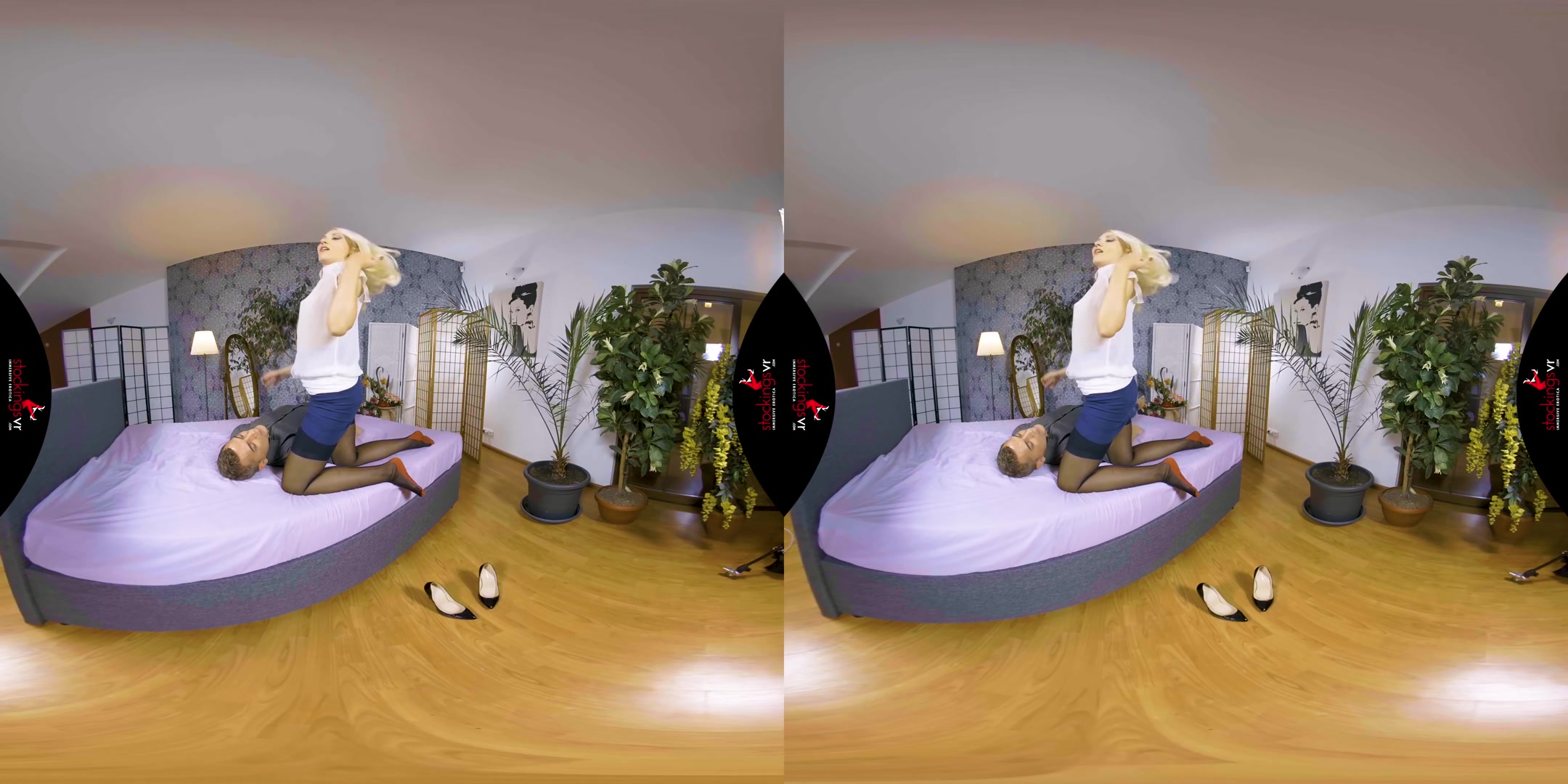 Panty Smother Domme - StockingsVR