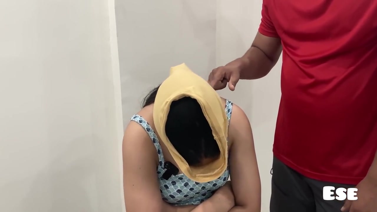 Pados Ki Ladki Aayi Chini Maangne Aur Chud Kar Gayi Jabardast
