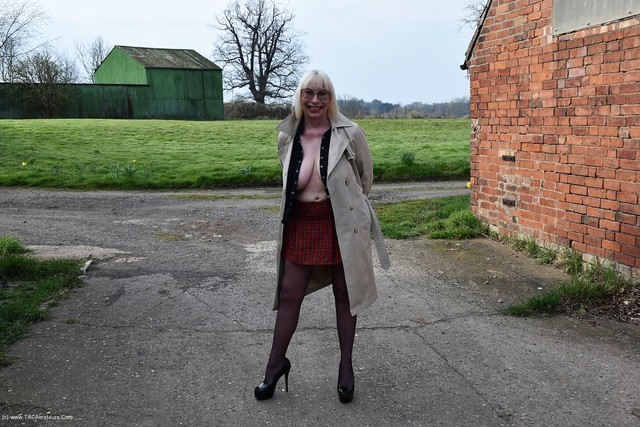 Behind The Scenes Farm Shoot