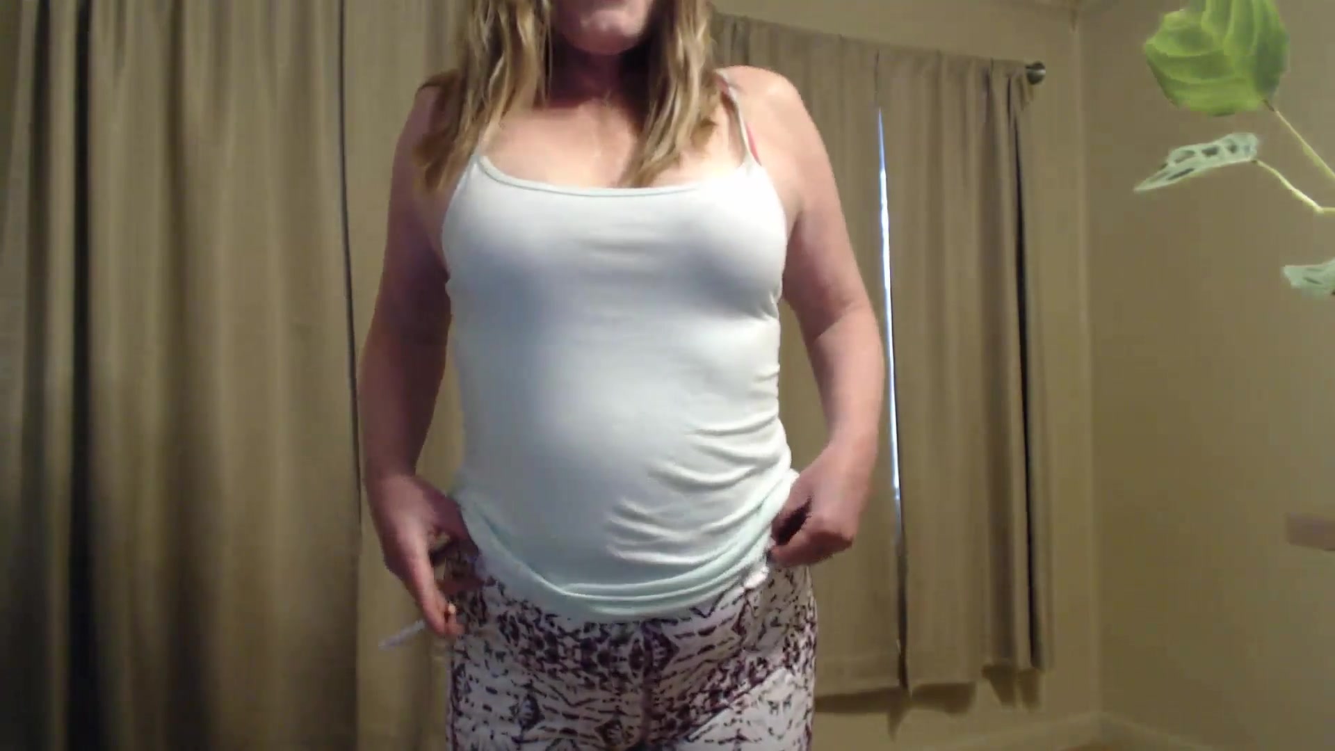 Smoking While I strip - TacAmateurs